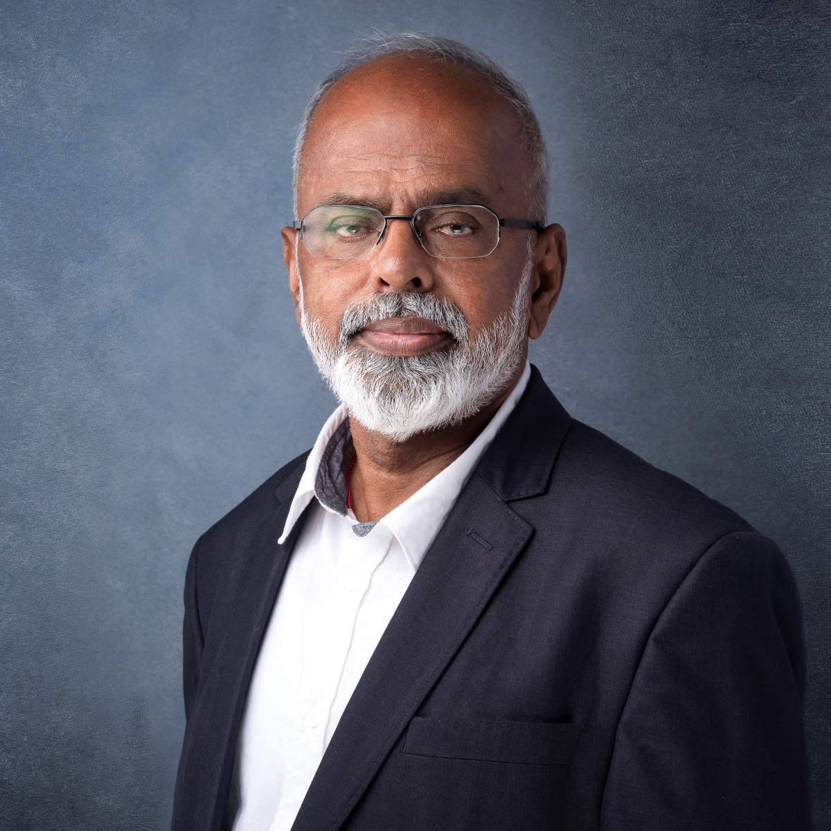Dr A Velumani