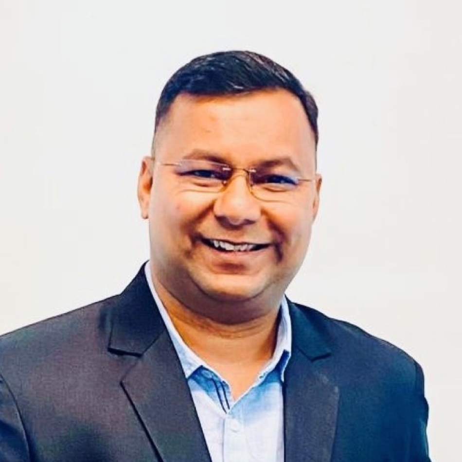 Vineet Dwivedi