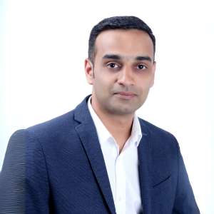  Anil Menon
